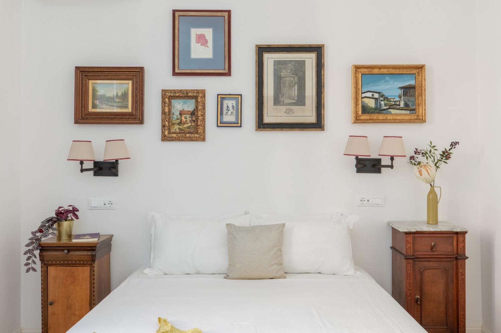 Iflat Campo De' Fiori Brand New & Bright